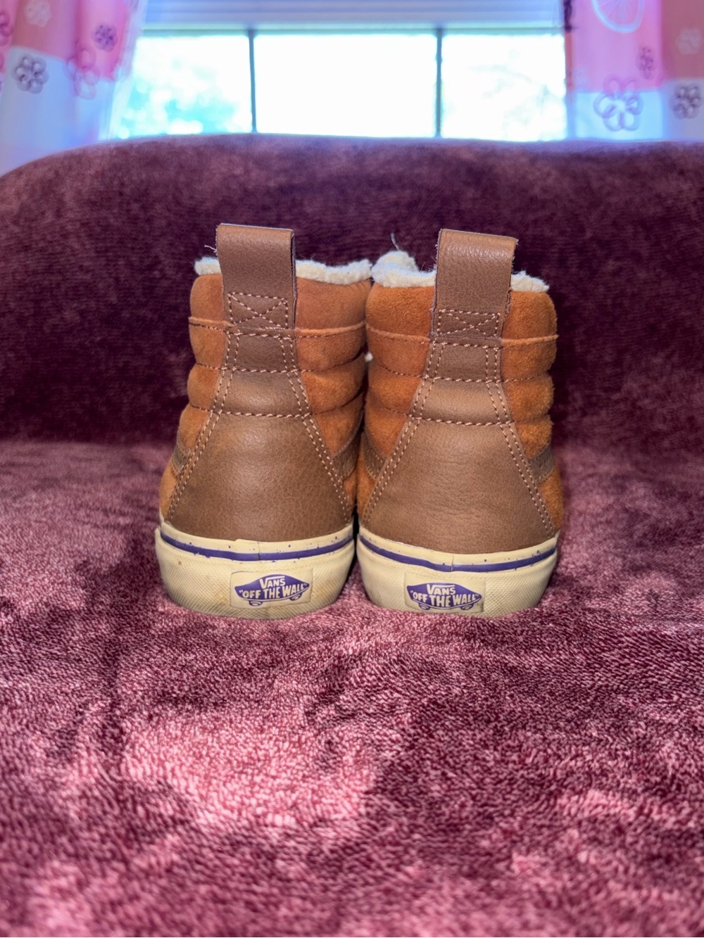 Vans Tan High-Top Sneakers with White Sherpa Lining - Picture 4 of 5